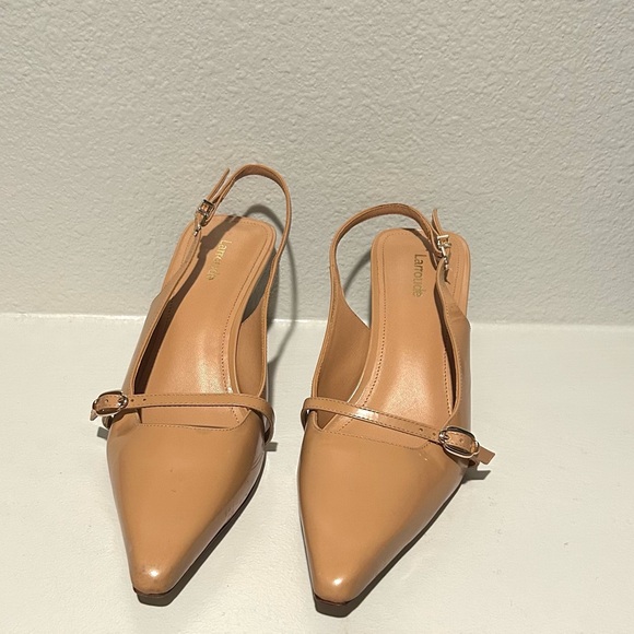 Larroude Shoes - Larroude Ines Pumps in Tan